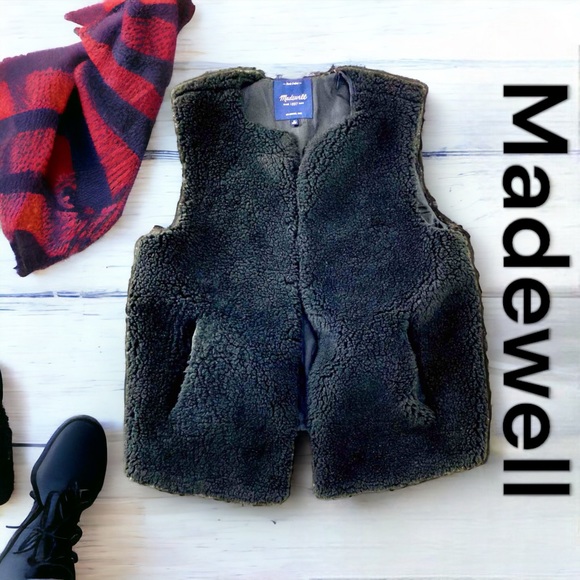 Madewell Jackets & Blazers - MADEWELL | Black Sherpa Vest Sz M